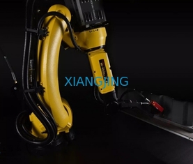 Χρησιμοποιημένο ρομπότ Μ Fanuc Secone χέρι - 10iD με ρ-30iB συν τον ελεγκτή για τη συγκόλληση
