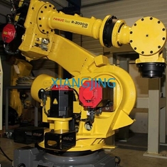 Χρησιμοποιημένο ρομπότ Μ Fanuc Secone χέρι - 10iD με ρ-30iB συν τον ελεγκτή για τη συγκόλληση