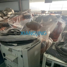 KR210 το χρησιμοποιημένο ρομπότ R2700 KUKA με το γραφείο διδάσκει το κρεμαστό κόσμημα 9,9