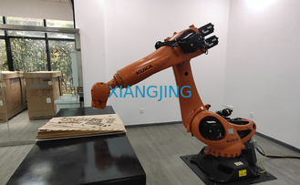 Βραχίονας ρομπότ από δεύτερο χέρι KUKA KR210 R3300 ΕΠΙΠΛΈΟΝ για την κοπή