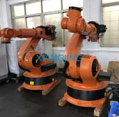Το ρομπότ KR 210 R2700 από δεύτερο χέρι χρησιμοποίησε ΕΠΙΠΛΈΟΝ το ρομπότ Kuka για την επιλογή και τοποθετεί πολύ απόθεμα